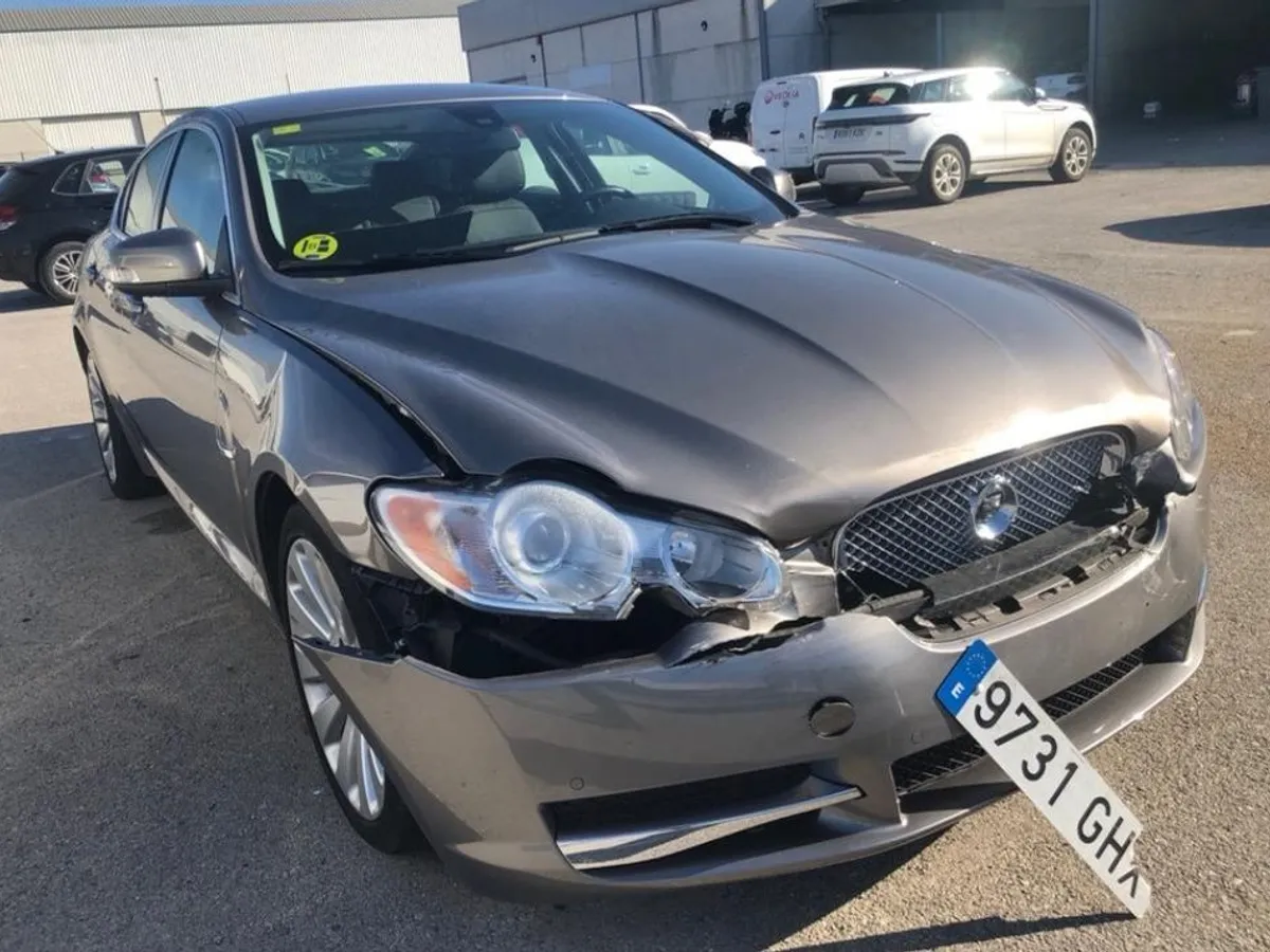 DESPIECE COMP. JAGUAR XF 2.7Tdv6 EXECUTIVE