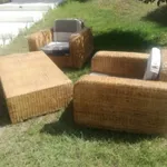 Conjunto de DOS BUTACONES DE MIMBRE y MESA CENTRAL 4