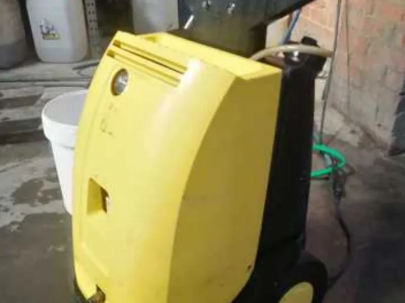 Hidrolimpiadora profesional KARCHER HD1090 TRIFASI