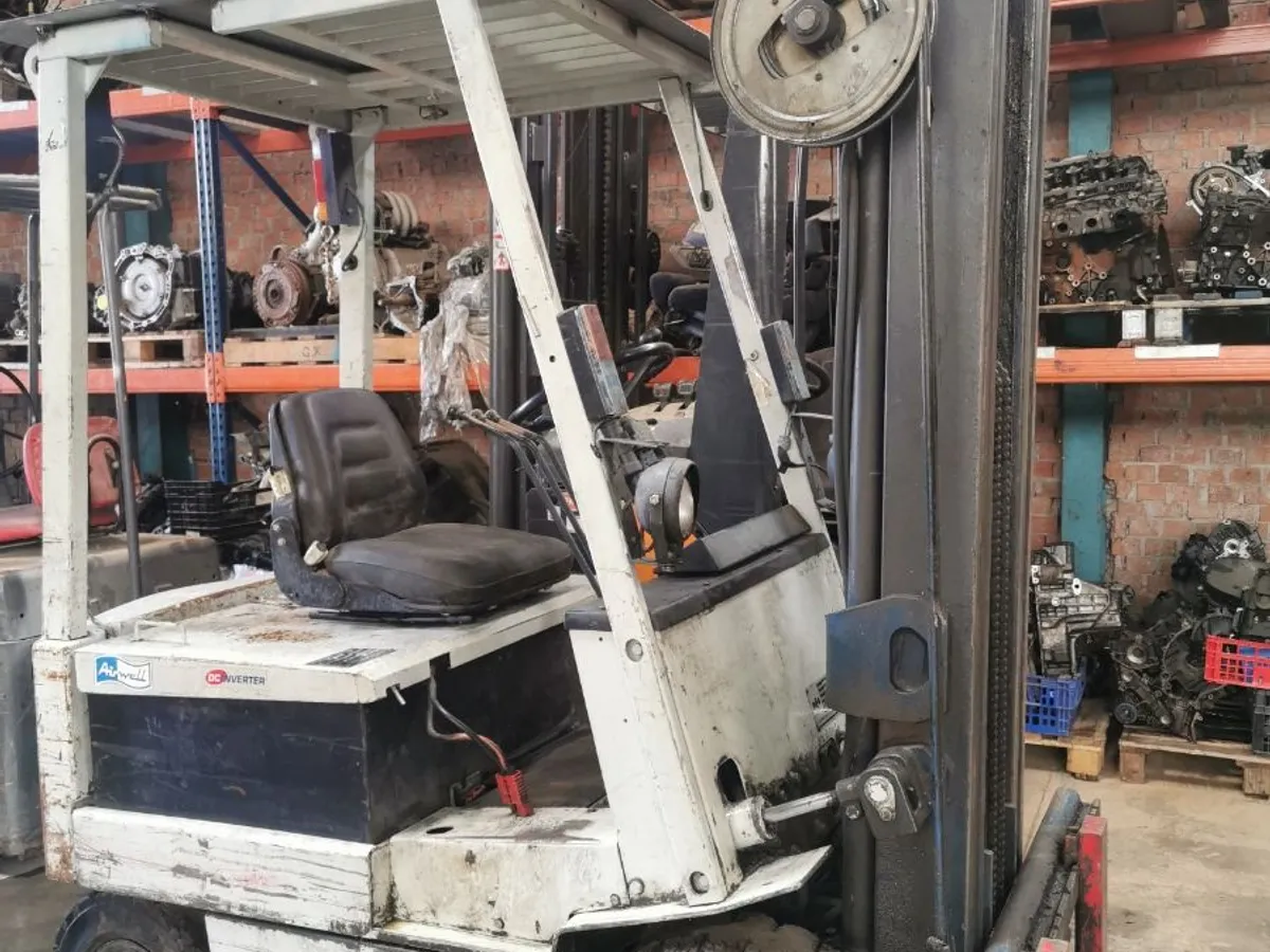 CARRETILLA ELECTRICA KOMATSU FB15-5