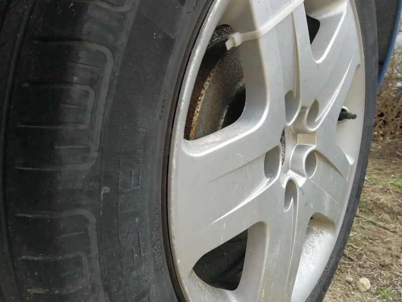 DESPIECE COMPLETO FORD FOCUS MkII 1.6i 101cv.