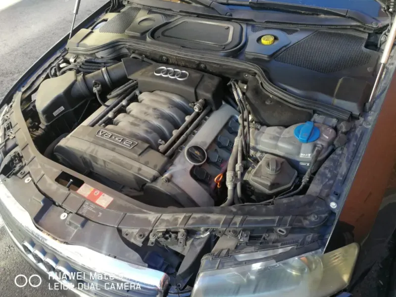 DESPIECE COMPLETO AUDI A8 D3 4.2v8 Sline 2.005.