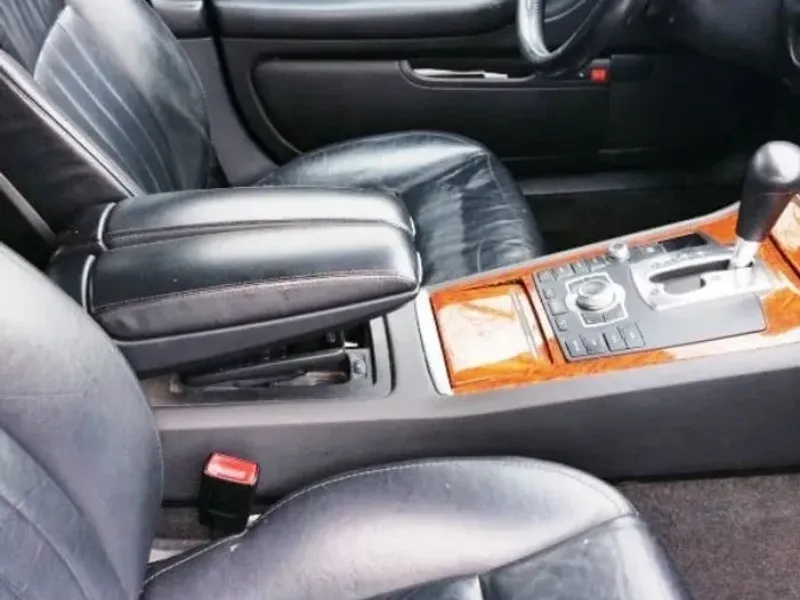 DESPIECE COMPLETO AUDI A8 D3 4.2v8 Sline 2.005.