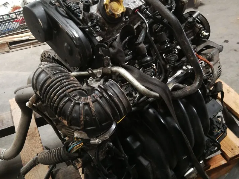 MOTOR LAND ROVER FREELANDER 2.5v6 177cv.Año 2005.