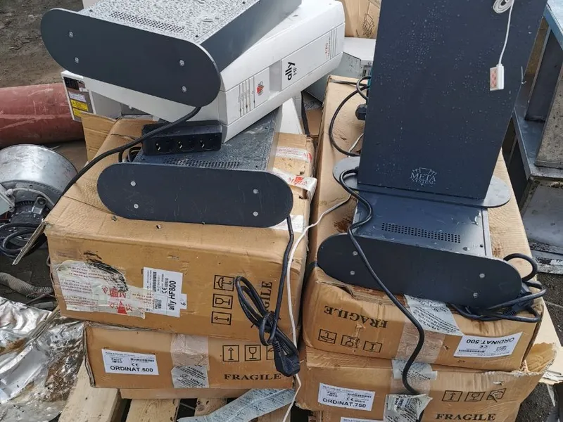 FUENTE DE ALIMENTACION ELEC.230V.UPS METASYSTEM