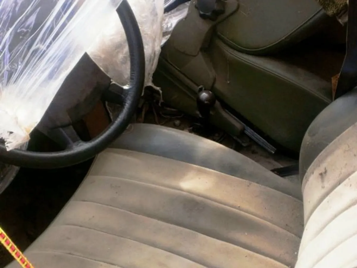 DESPIECE COMPLETO MERCEDES BENZ W123 240d Coupe 2p