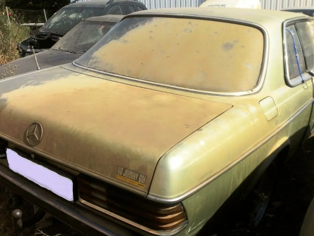 DESPIECE COMPLETO MERCEDES BENZ W123 240d Coupe 2p