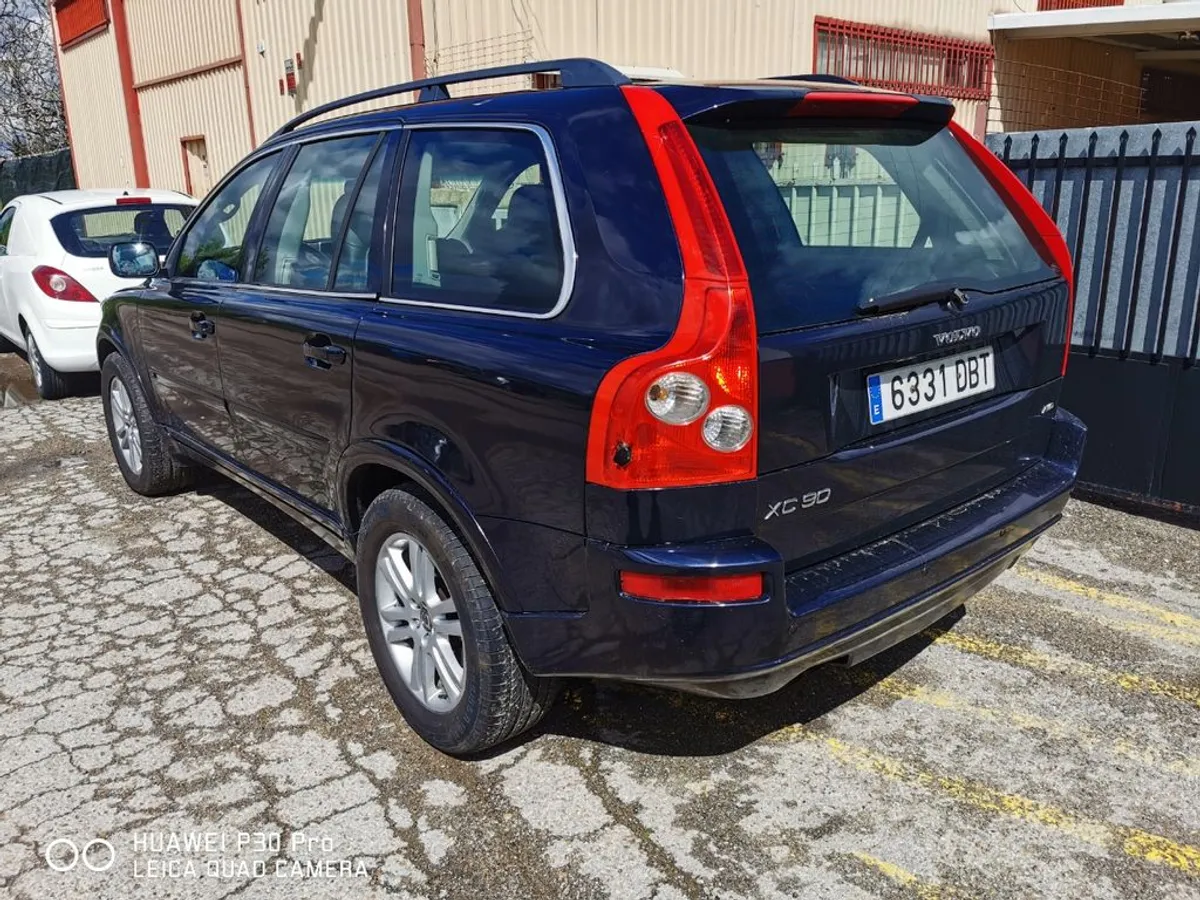 Volvo XC90 2005