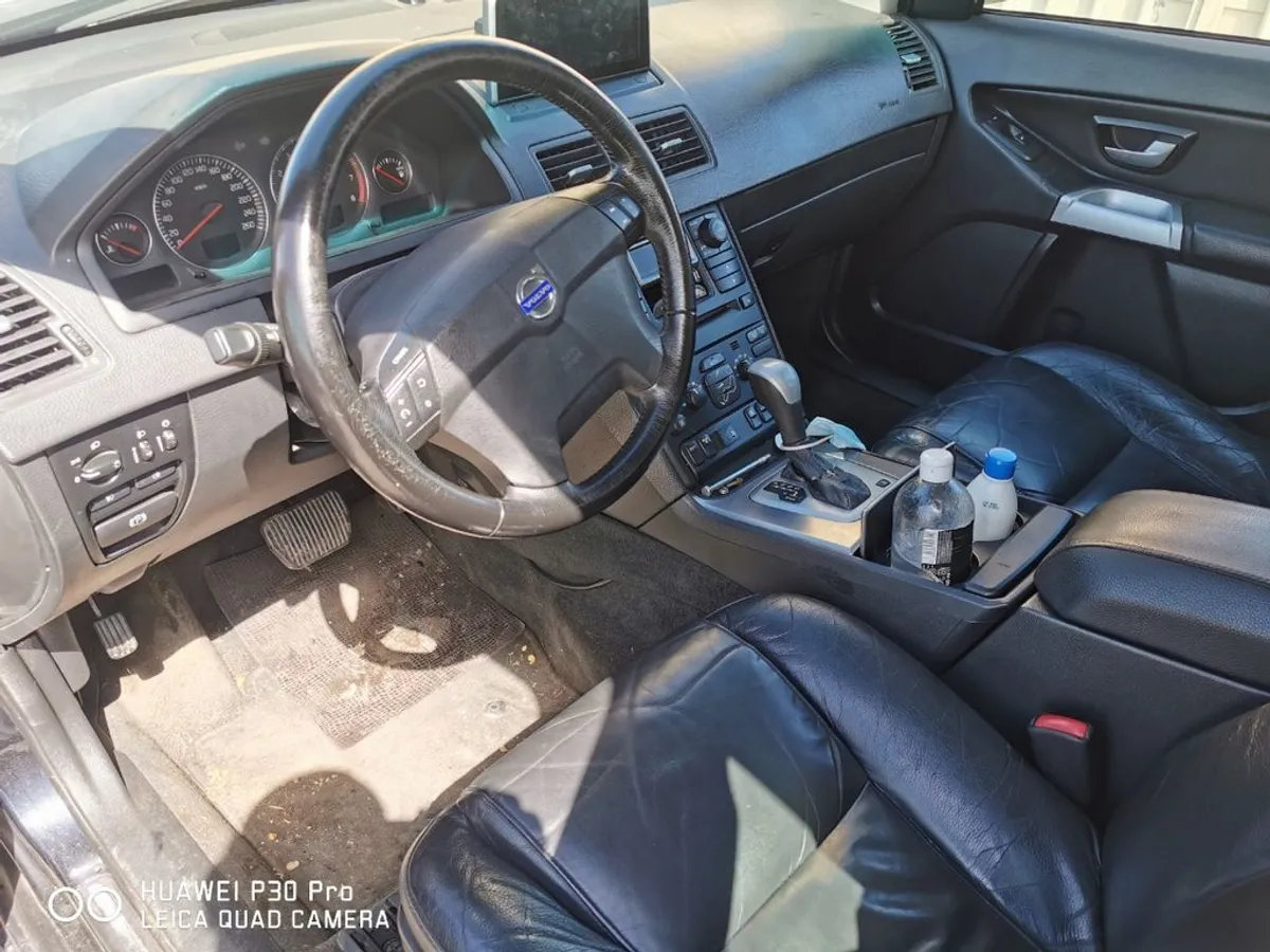 Volvo XC90 2005