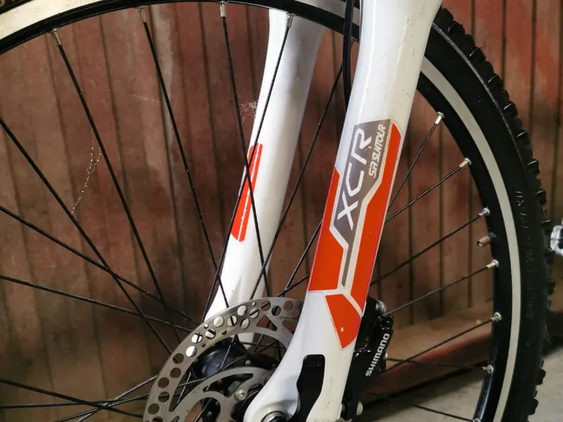 ROCKRIDER XL 9.2 de 26" DOBLE N.E.U.F MANITOU