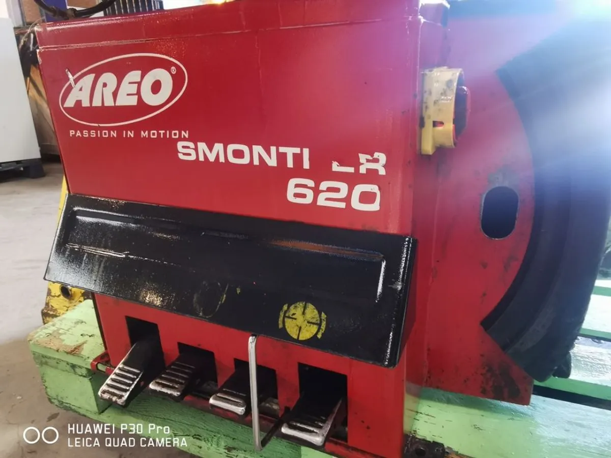 DESMONTADORA AREO SMOTHER 620 Año 2.006