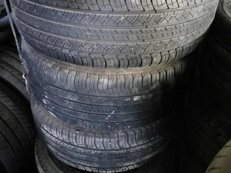 LLANTAS 16x7'RANGE ROVER ORIGINALES MICHELIN 255