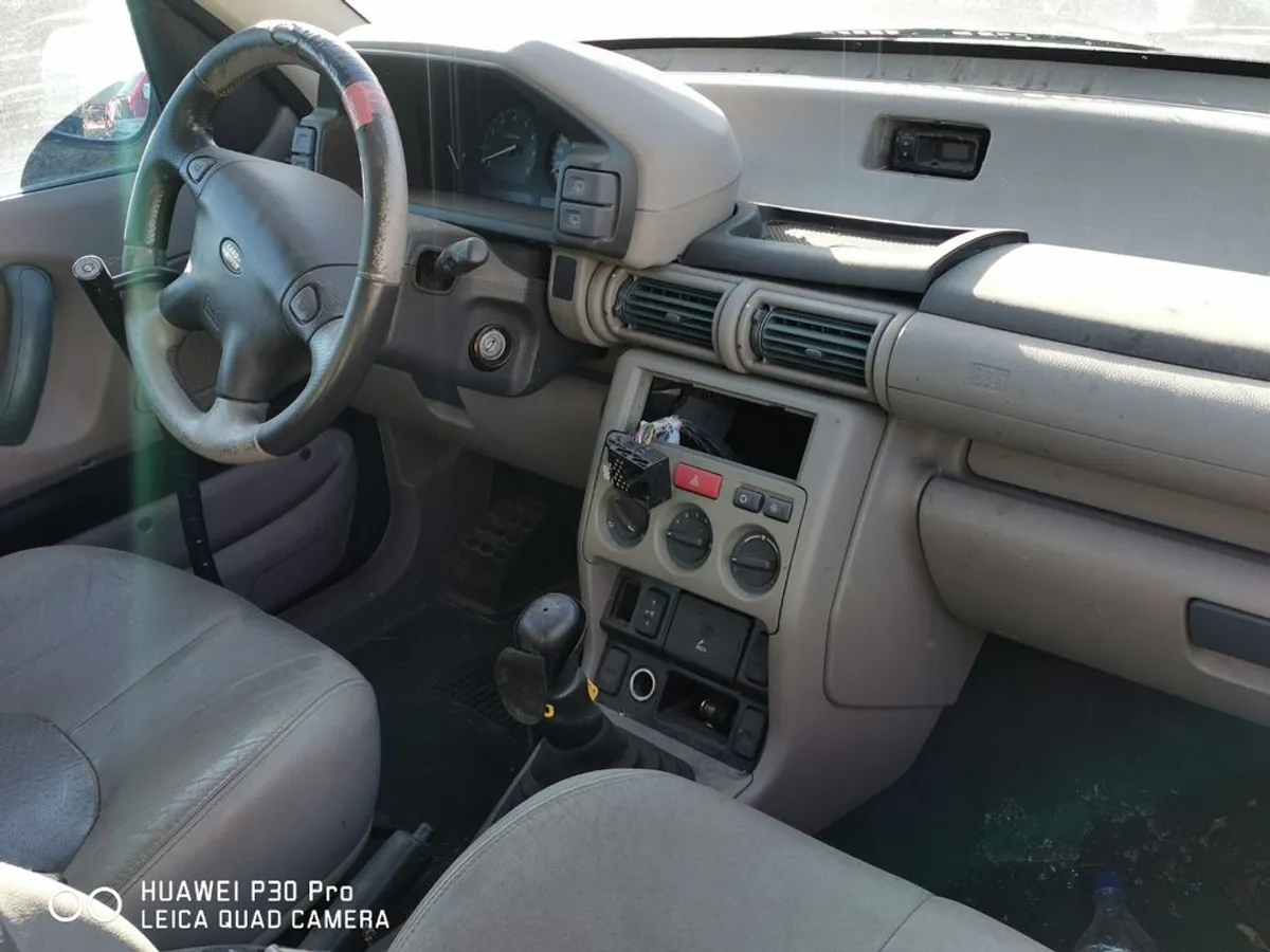 DESPIECE COMPLETO LR FREELANDER 1.8i 16v.SPORT 3p.