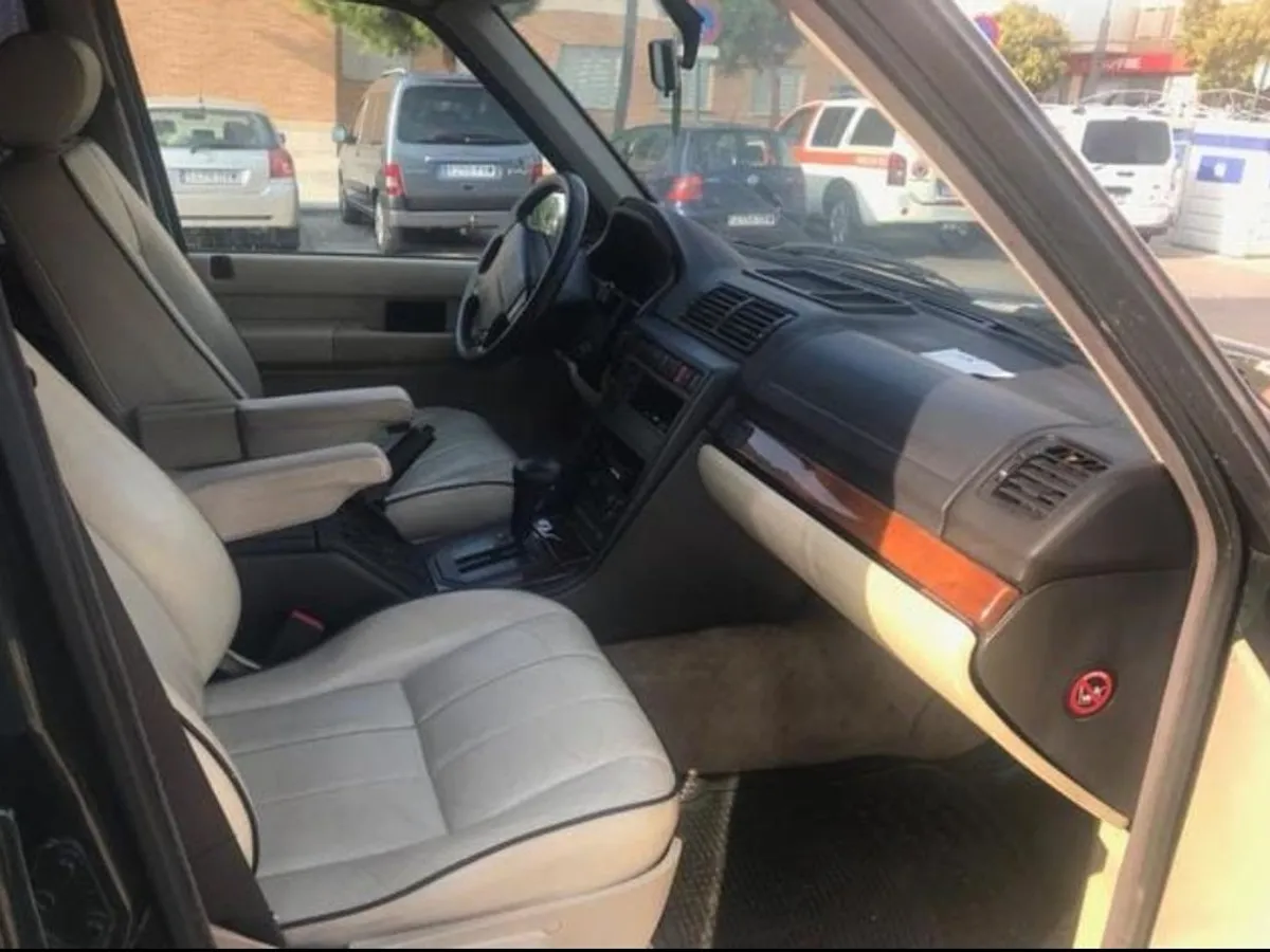 ASIENTOS de PIEL BEIGE, MARRON... RANGE ROVER P38.