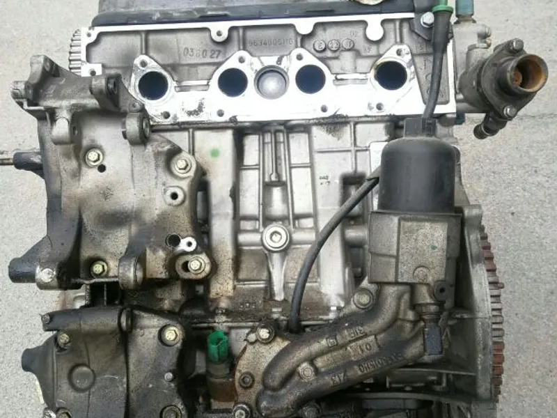 MOTOR CITROEN C4 1.4 8v 75cv código motor KFW