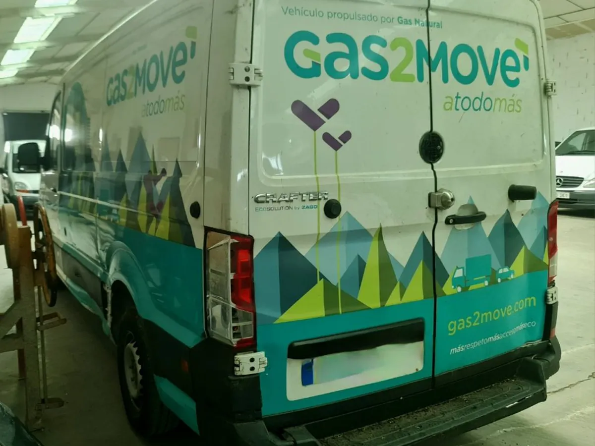 VOLKSWAGEN CRAFTER II 30 2.0TDI 102 ECO L2H2 GNC