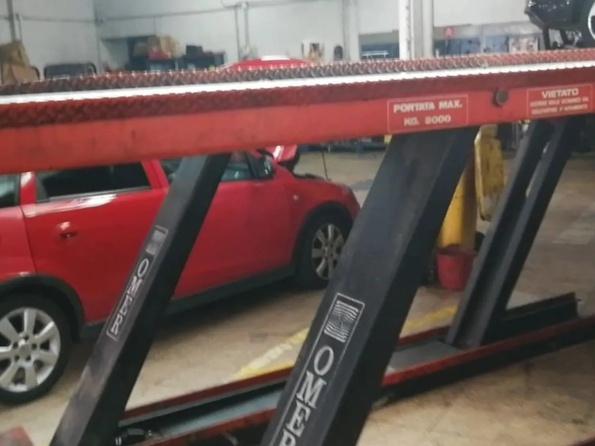 PANTOGRAFO ALINEACIÓN PARALELO OMER VEGA 3.000Kg.