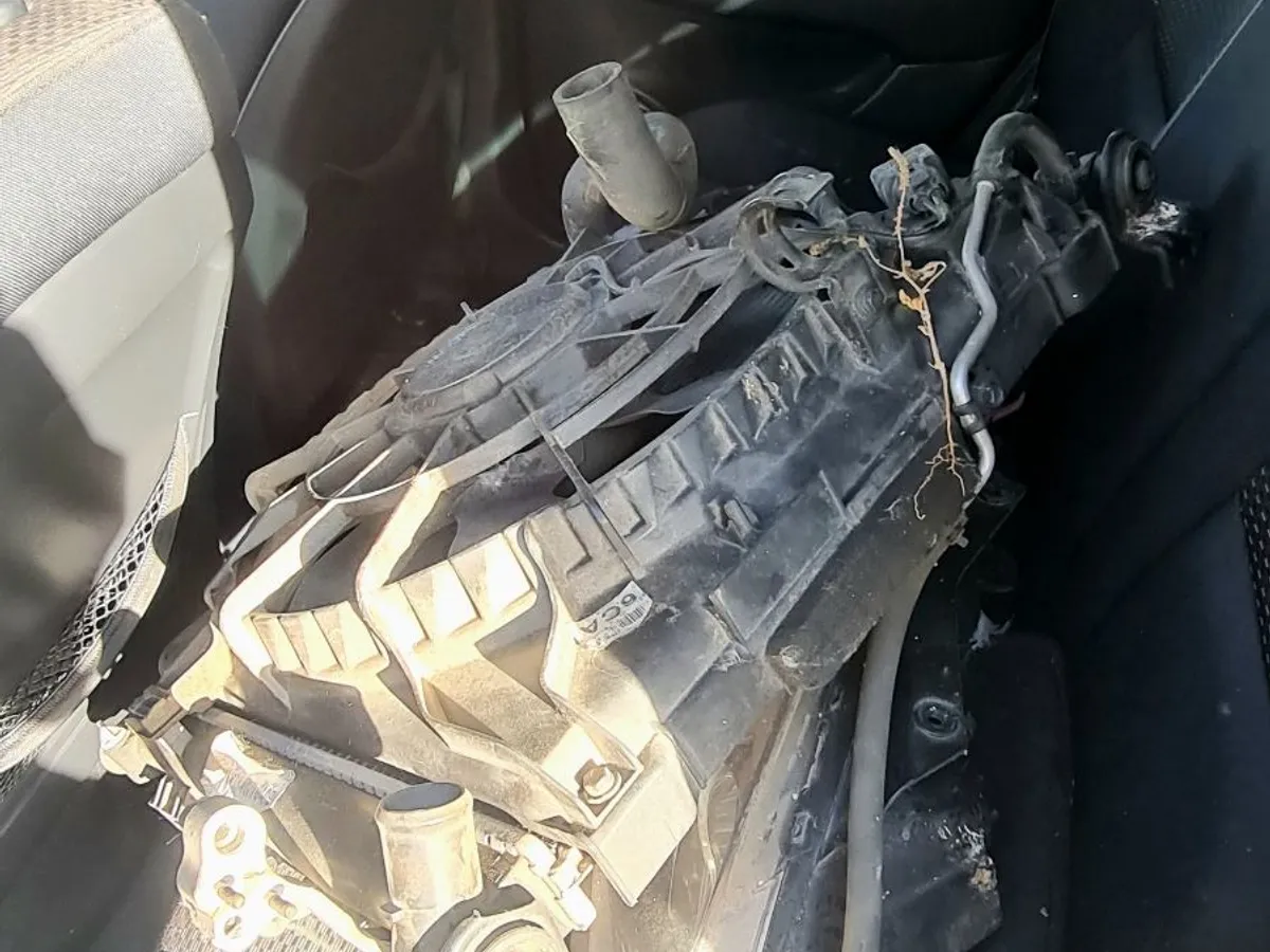 DESPIECE COMPLETO HYUNDAI i30 1.6CRDI 90