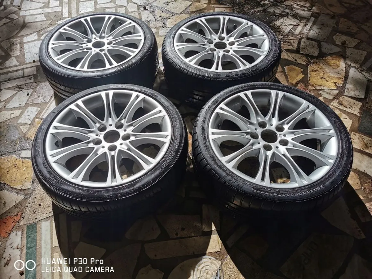 LLANTAS ORIGINALES BMW 18"STYLE 135 "M2" gomas 80%