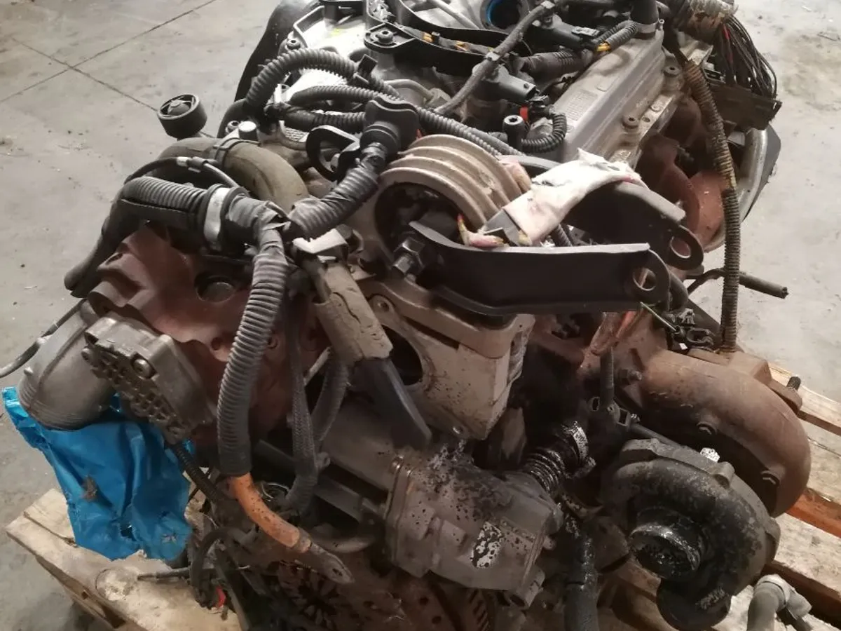 MOTOR VOLVO 2.4 D5 Tipo D5244T. 165cv.