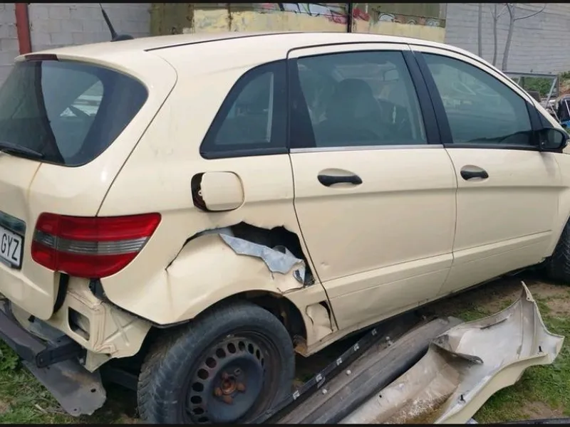 DESPIECE COMPLETO MERCEDES W245 180CDI