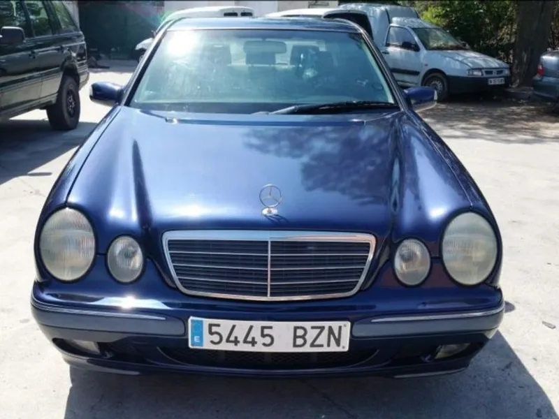 MERCEDES-BENZ - E200 W210 ELEGENCE MANUAL
