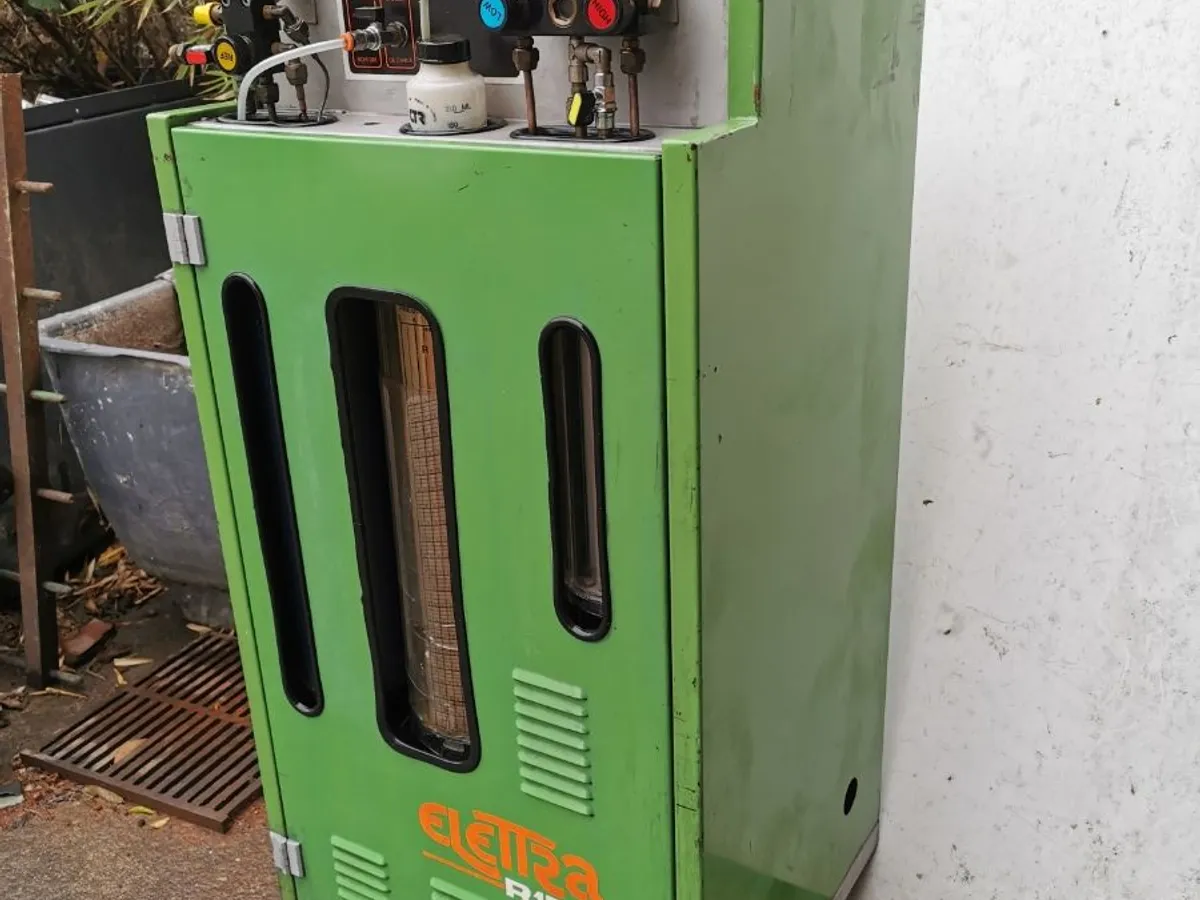 MAQUINA AIRE/ACOND. ELECTRA CTR Group R134A.