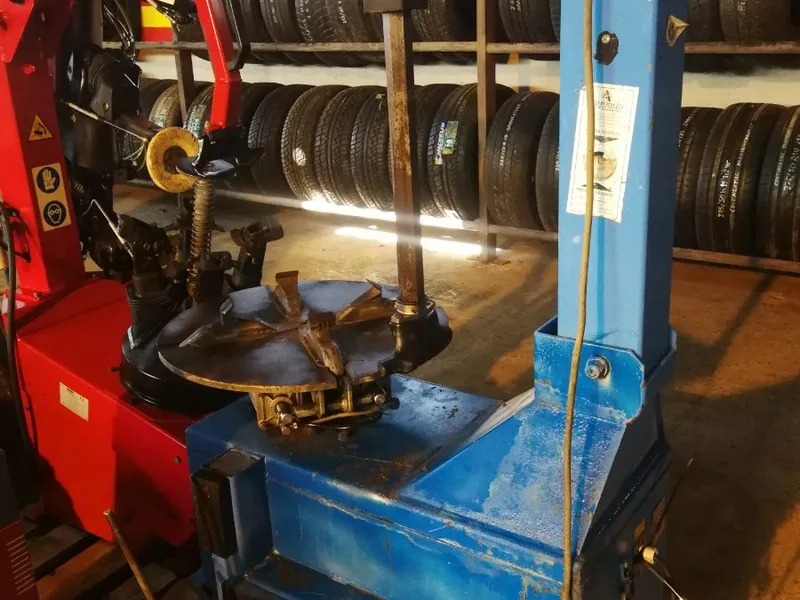 DESMONTADORA PROFESIONAL FAIP F40 220/380vol.