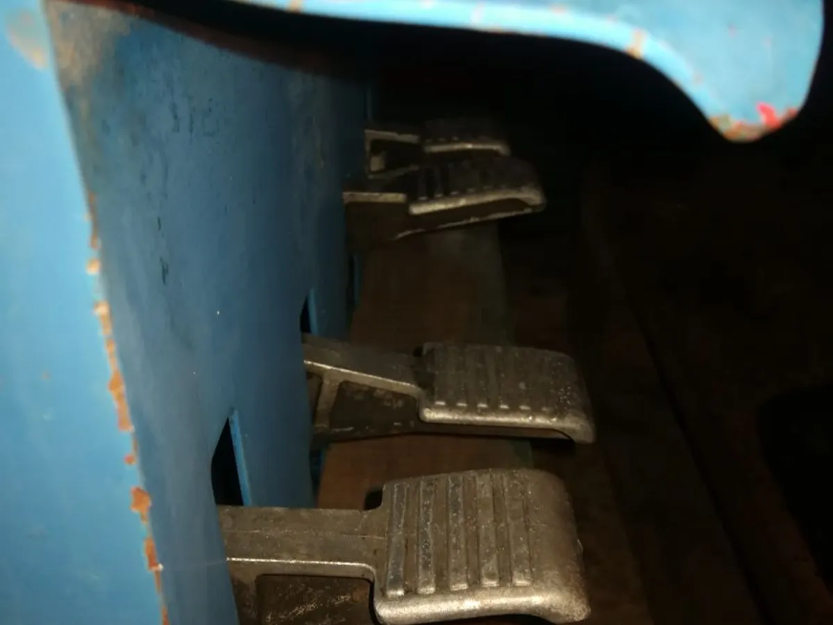 DESMONTADORA PROFESIONAL FAIP F40 220/380vol.