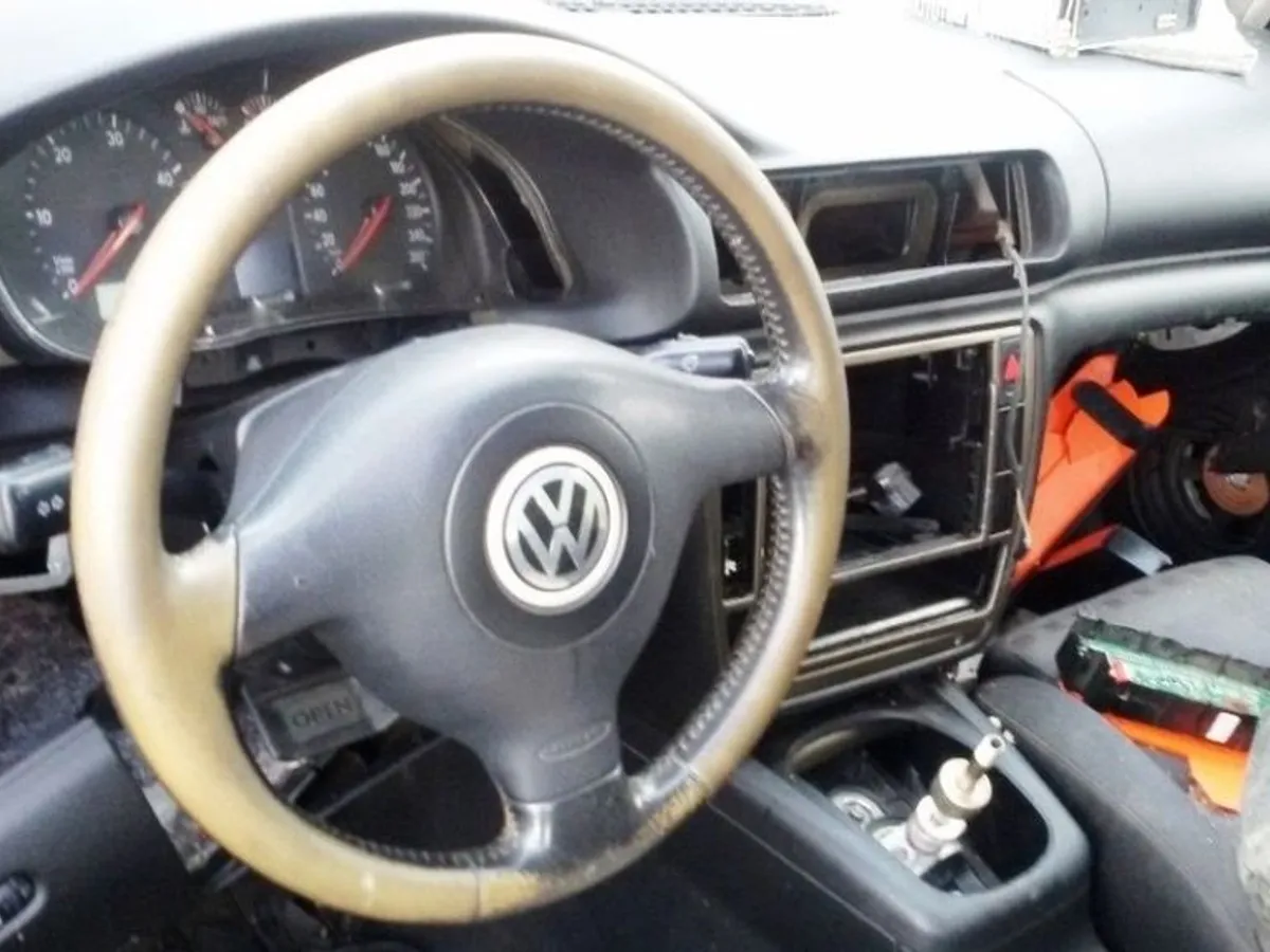 DESPIECE COMPLETO VW PASSAT 1.9TDI 115cv.(D)ATJ..