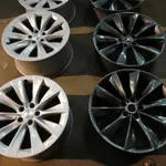 LLANTAS ORIGINALES TESLA 20"TURBINE doble medida 1