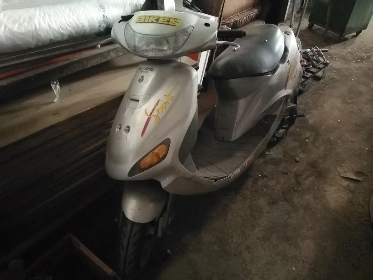 VENDO DOS SCOOTER PARA RECAMBIOS