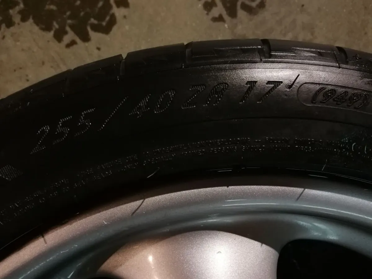 LLANTAS PORSCHE TURBO 17" PIRELLI PILOT SPORT NUEV