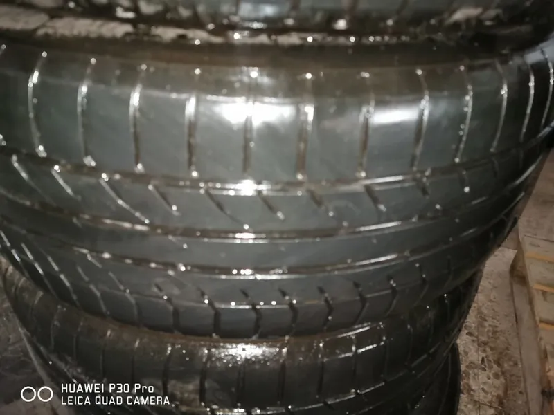 LLANTAS VW TUAREG 18x8" 255/55R18 SEMINUEVAS.