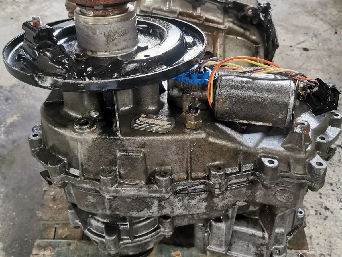 TRANSFER BORG&WARNER de RANGE ROVER P38 4.6HSE v8