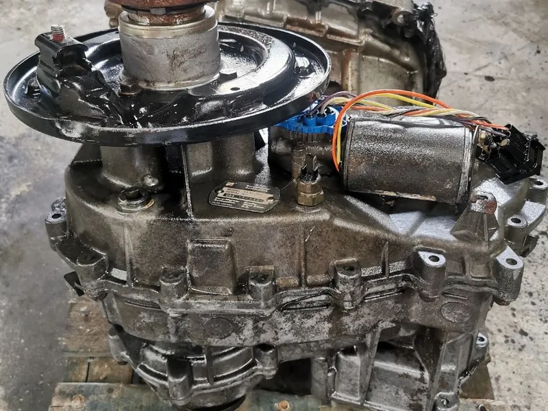 TRANSFER BORG&WARNER de RANGE ROVER P38 4.6HSE v8