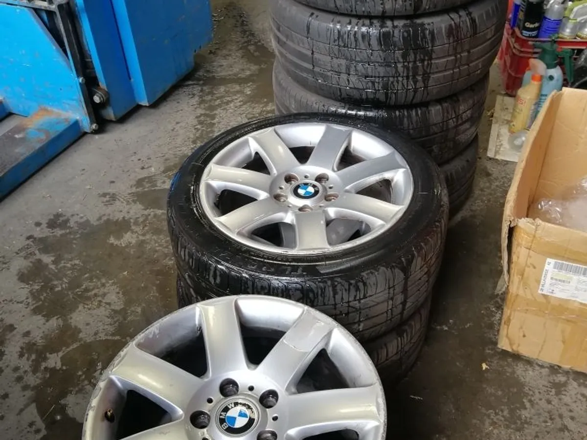 LLANTAS BMW ORIGINALES 17x7" y GOMAS 225/45R17