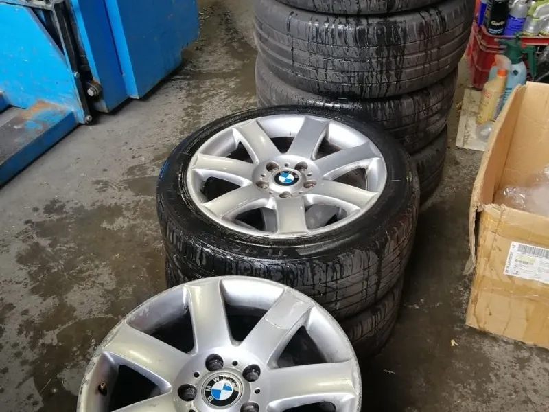 LLANTAS BMW ORIGINALES 17x7" y GOMAS 225/45R17