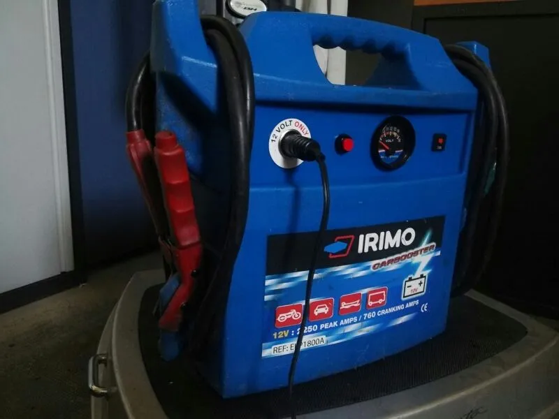 ARRANCADOR IRIMO CARBOOSTER 2.250AMPS