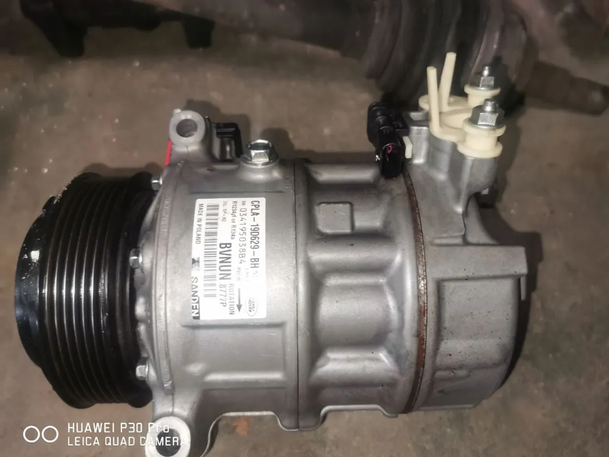 COMPRESOR Aire/Acond.RANGE ROVER 3.0TDv6 2.014