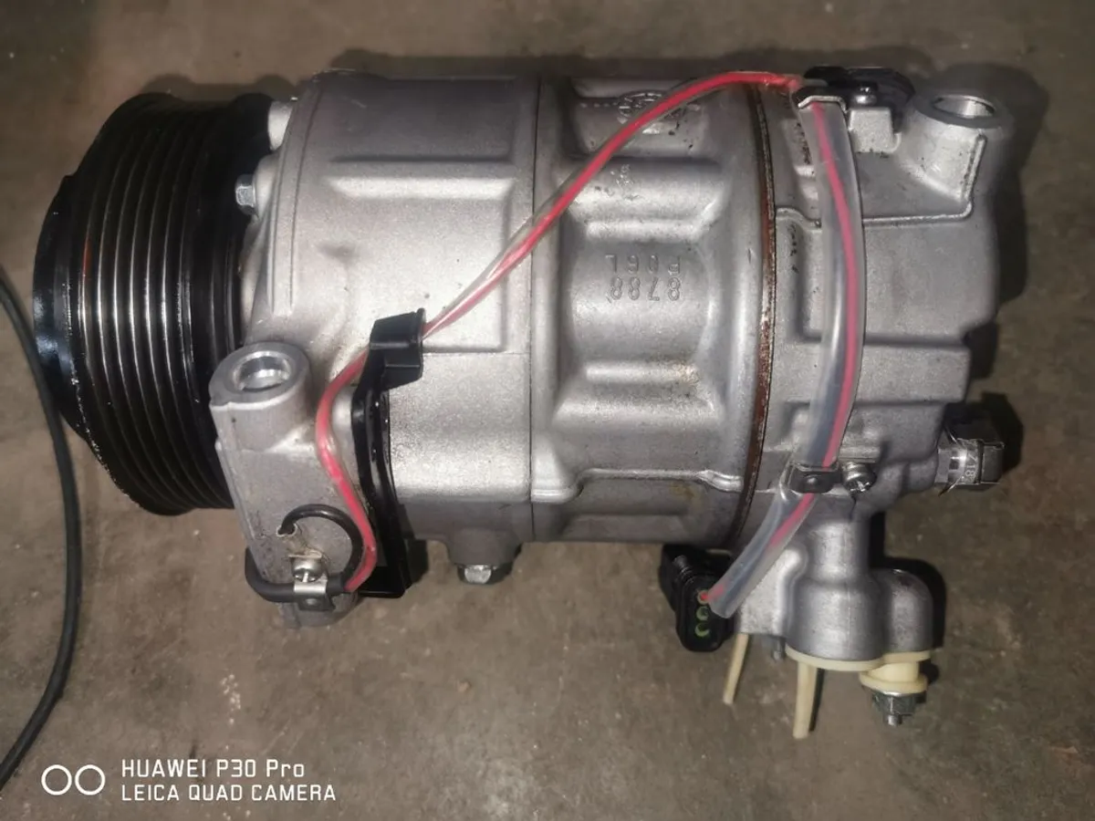 COMPRESOR Aire/Acond.RANGE ROVER 3.0TDv6 2.014