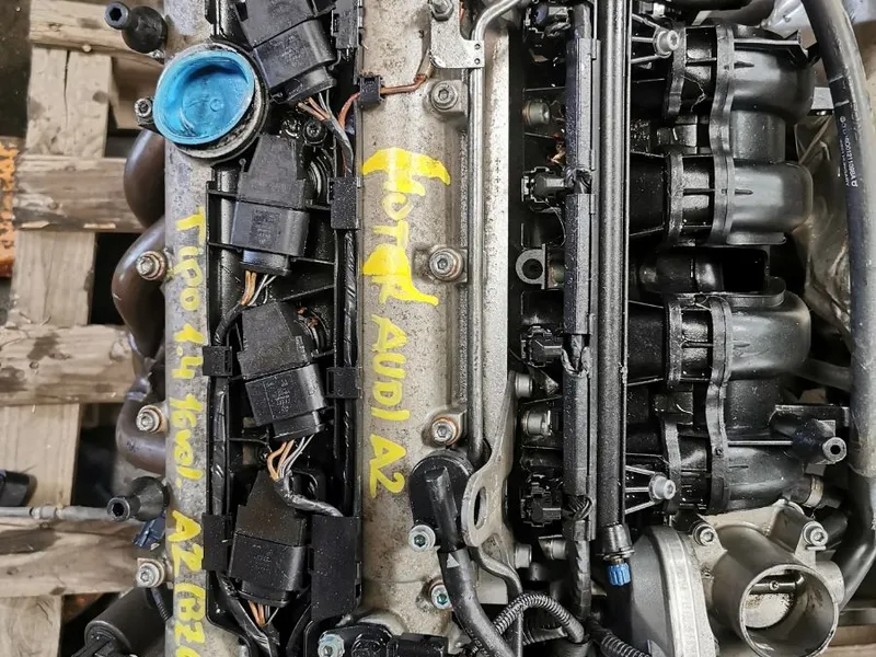 Audi A2 (8Z0) 1.4 16Valvulas..75Cv. Año 2.002.