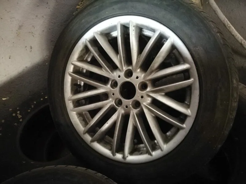 LLANTAS BMW 18x8 BBS STYLE 245/50ZR18 100W