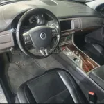 JAGUAR (X250) XF 2.7TD Exclusive Premium 8