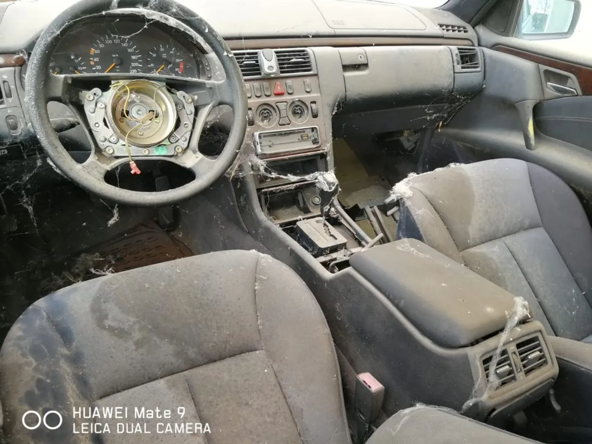 DESPIECE COMPLETO MERCEDES BENZ w210 E300 DIESEL